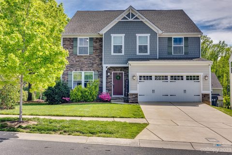 1203 Longwall Lane sold home in Lismore, Matthews, NC