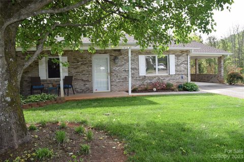 505 2nd Street Place L2 sold townhome in Conover Manor, Conover, NC