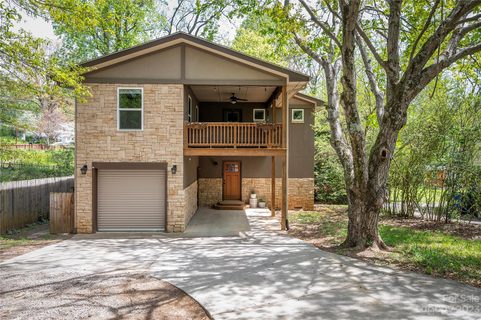 Previously sold for $627,740