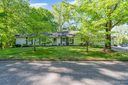 221 Oak Circle sold home in Newton, SC