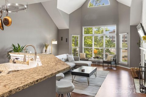 529 N Graham Street 3H
