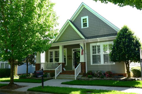 15913 Trenton Place Road sold home in Greens At Birkdale Village, Huntersville, NC