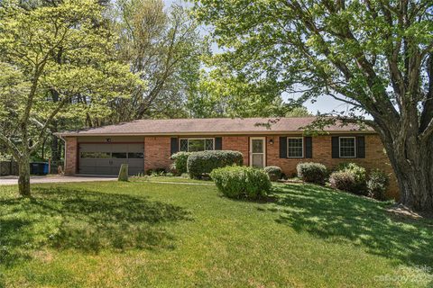 3 Holly Hill Court sold home in Tiny Farms, Asheville, NC