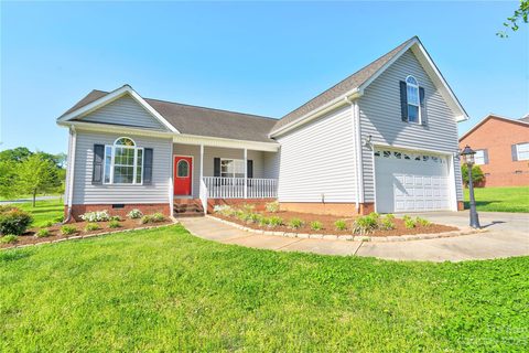 103 Santa Clara Drive