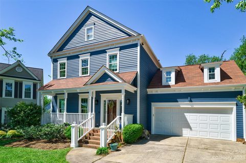 800 Blackburn Court