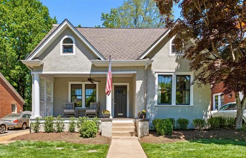 2412 Charlotte Drive
