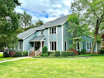 3207 Broadfield Road