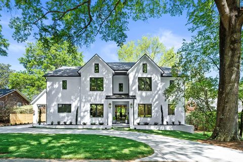 229 N Canterbury Road sold home in Wendover Hills, Charlotte, NC