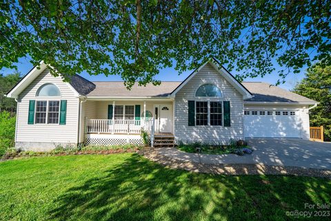 102 Ridge Brook Drive sold home in Ridge Brook Estates, Weaverville, NC