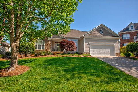 2561 Bellingham Drive