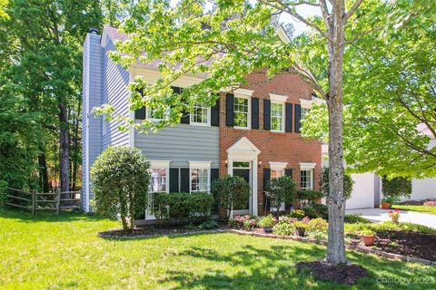 Previously sold for $444,555