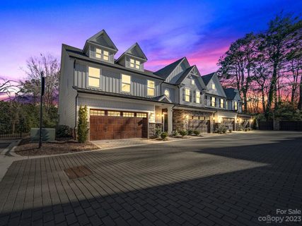 5907 Barrowlands Court sold townhome in Sharon Arbors, Charlotte, NC