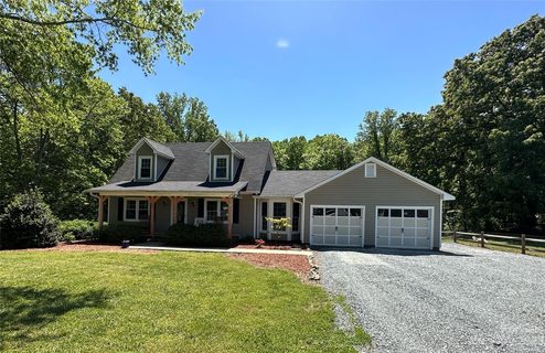 396 Island Cove Road sold home in Tranquil Bay, Norwood, NC
