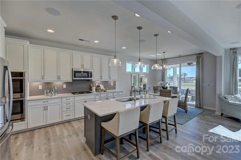 1035 Chalet Lane