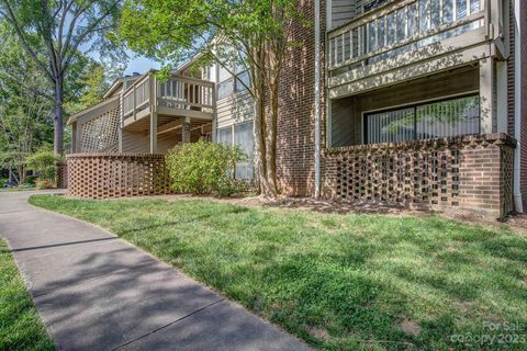 1604 W Sharon Road 17