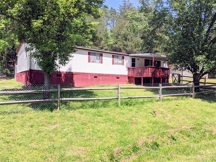 12428 Buxton Drive sold home in Lamplighter Village, Pineville, NC