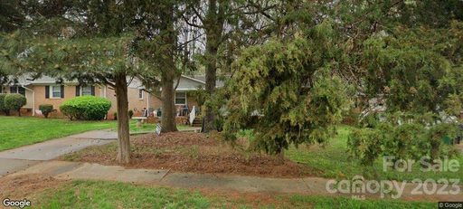 2504 Longleaf Drive