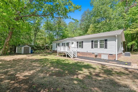 3433 Spinner Court sold home in Bass Cove, Sherrills Ford, NC