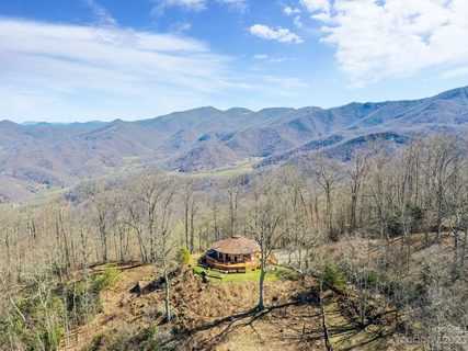 1999 Hyacinth Drive sold home in Panther Creek Estates, Clyde, NC