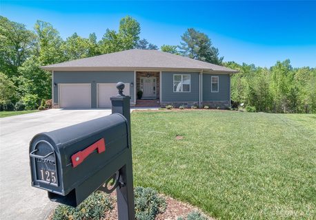 Previously sold for $570,000