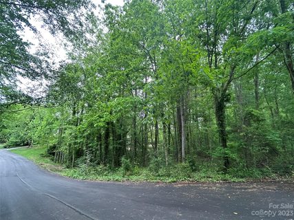 432 Country Club Court sold lot in Country Club Acres, Shelby, NC