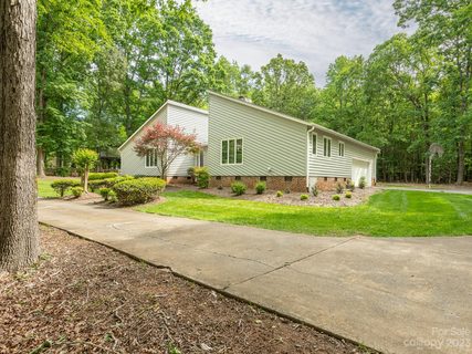 Previously sold for $575,000