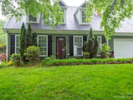 8416 Duckwood Lane