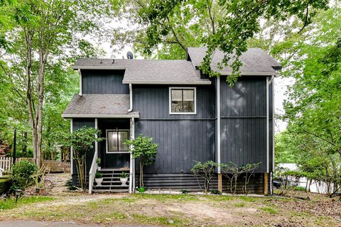 Previously sold for $293,000