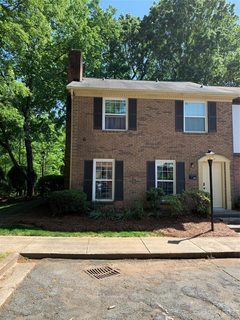 1501 Lansdale Drive A sold townhome in The Oaks, Charlotte, NC