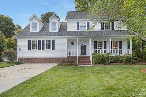 13633 Strathaven Drive