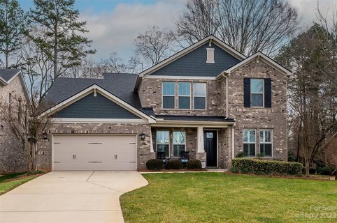 131 Smithfield Drive sold home in Arbor Way II, Charlotte, NC
