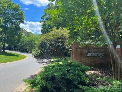 7059 Mariners Court sold home in Anchorage, Tega Cay, SC