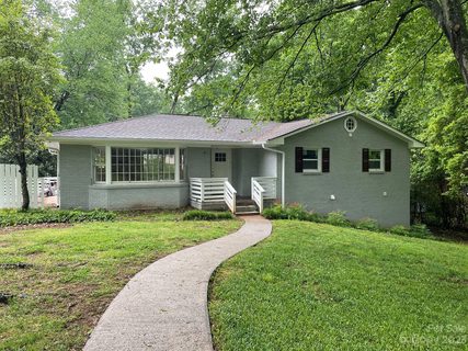 3336 Woodwardia Drive