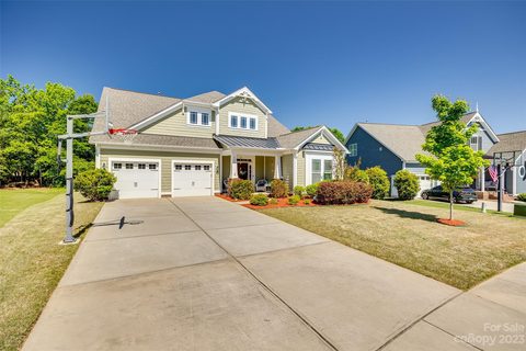 423 Harrier Crossing Circle sold home in Hawks Creek, Fort Mill, SC