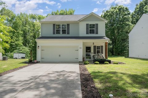 3046 Riley Avenue sold home in Riley Woods, Charlotte, NC