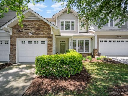 6108 Pale Moss Lane