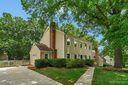 8915 Gamesford Drive sold home in Charlotte, SC