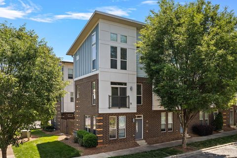939 Warren Burgess Lane