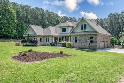 1133 Fern Hill Road sold home in Fernleaf, Mooresville, NC