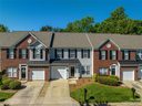 7904 Mariners Pointe Circle sold home in Denver, SC