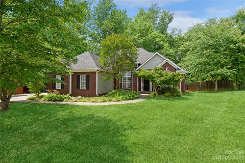2520 Paperbark Drive