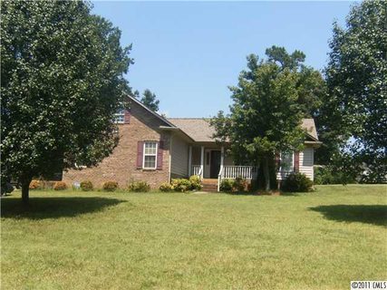 120 Brooks Drive sold home in Wilson Acres, Stanley, NC