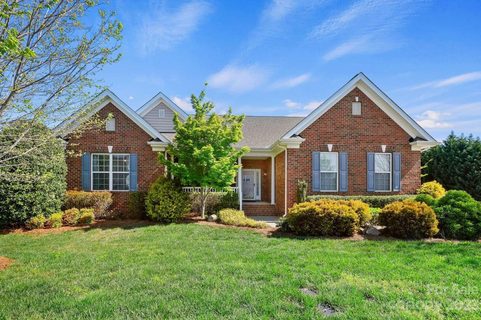 2000 Aringill Lane
