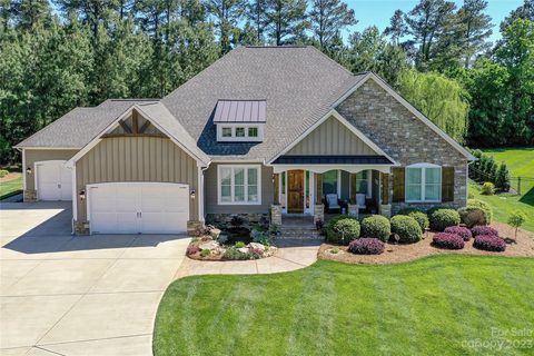 100 Farm Knoll Way sold home in Rockridge Point, Mooresville, NC