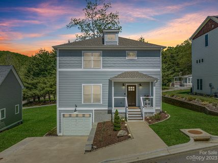 304 Magnolia Ridge Road sold home in Magnolia Ridge, Swannanoa, NC