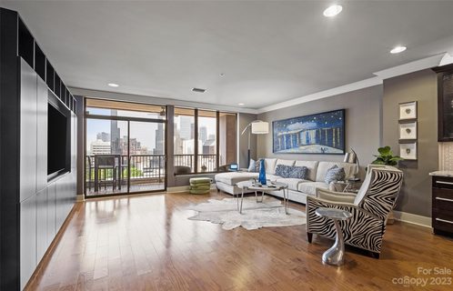 222 S Caldwell Street 1505 sold home in Second Ward, Charlotte, NC