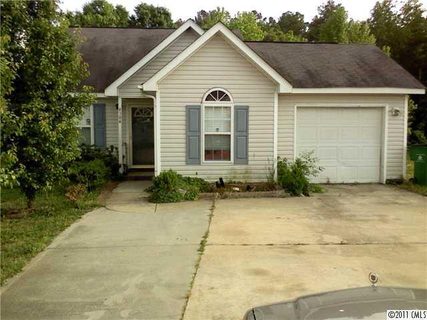 4304 Biesterfield Drive sold home in Slater Springs, Charlotte, NC