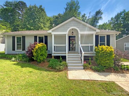7900 Heatherdale Court