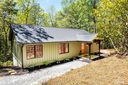 100 Rainbows End Lane sold home in Lake Toxaway, SC