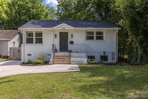 1713 Shamrock Drive